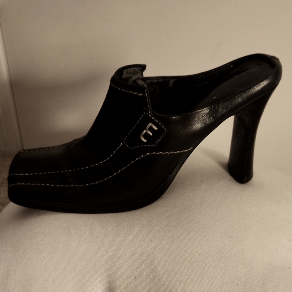 Aldo black leather mule heels w/light white stiching.Size 61/2 (37) WORN 7 TIMES